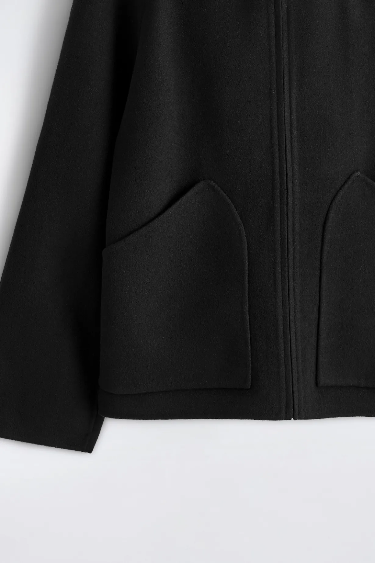 KAPUZENJACKE AUS DOUBLEFACE-WOLLE