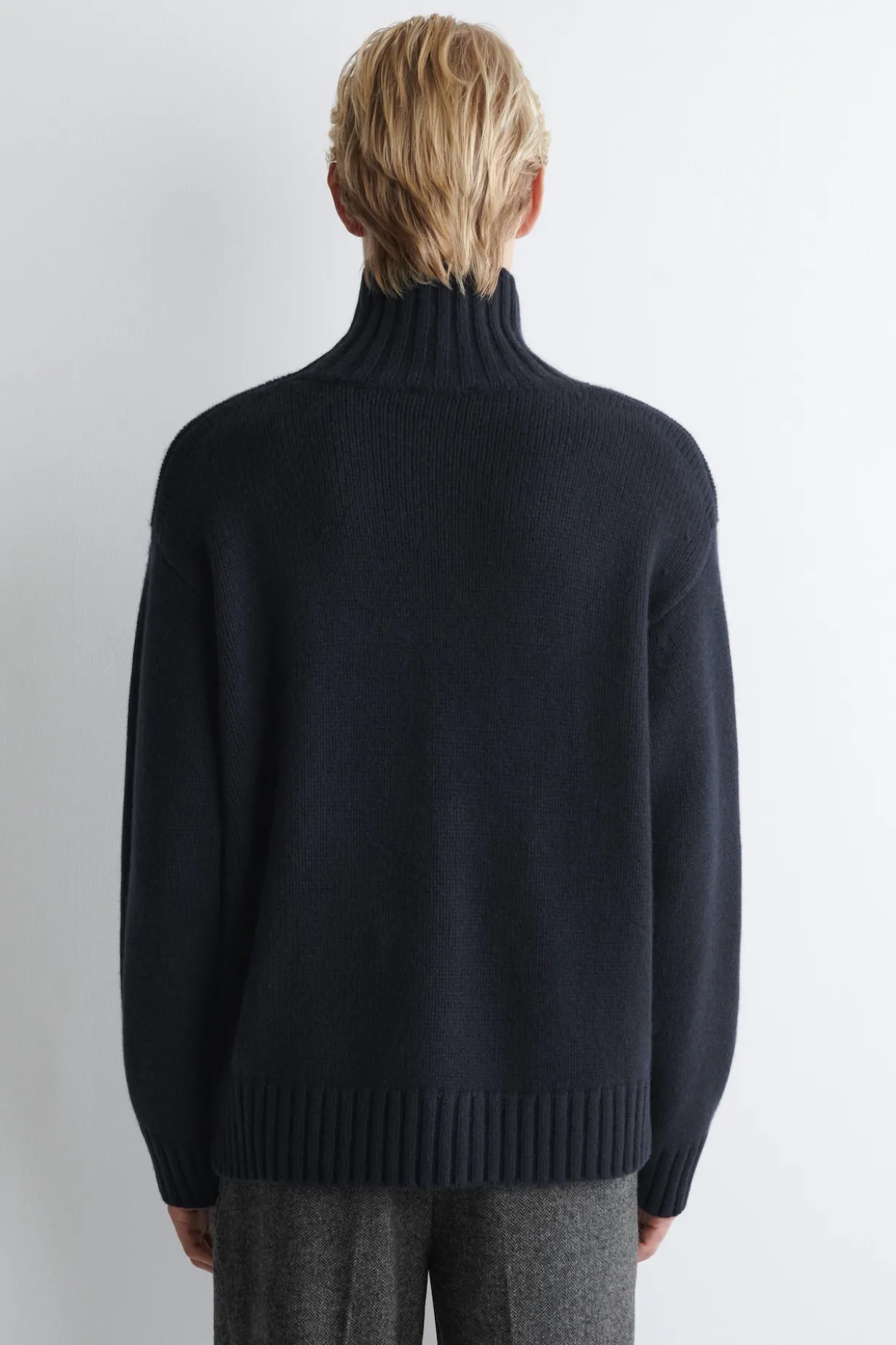 KASCHMIRPULLOVER MIT HOHEM KRAGEN
