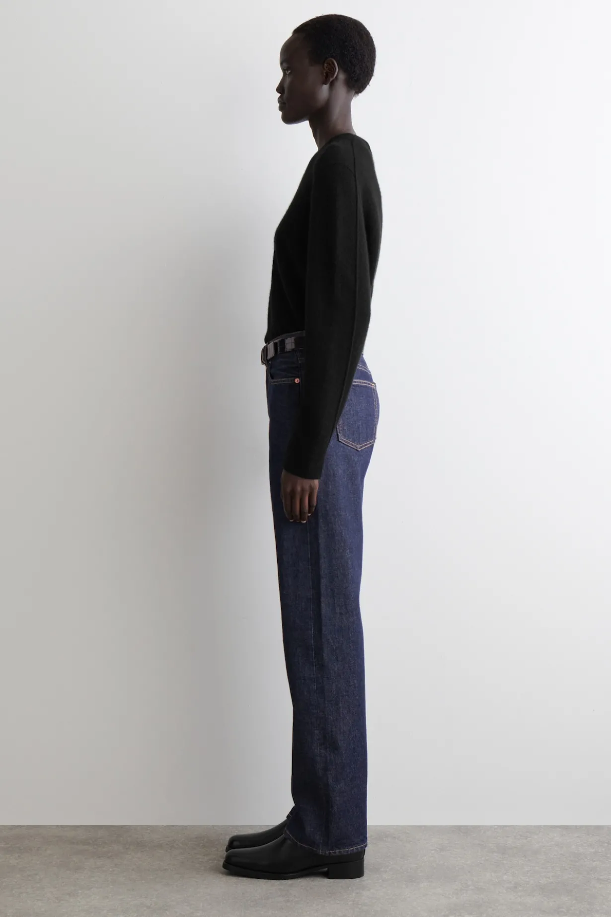 KASCHMIRPULLOVER MIT RUNDHALSAUSSCHNITT