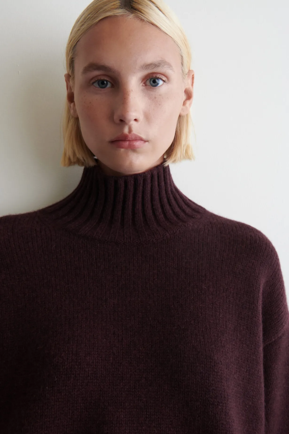 KASCHMIRPULLOVER MIT STEHKRAGEN