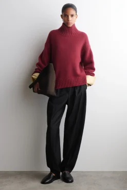 KASCHMIRPULLOVER MIT TRICHTERKRAGEN