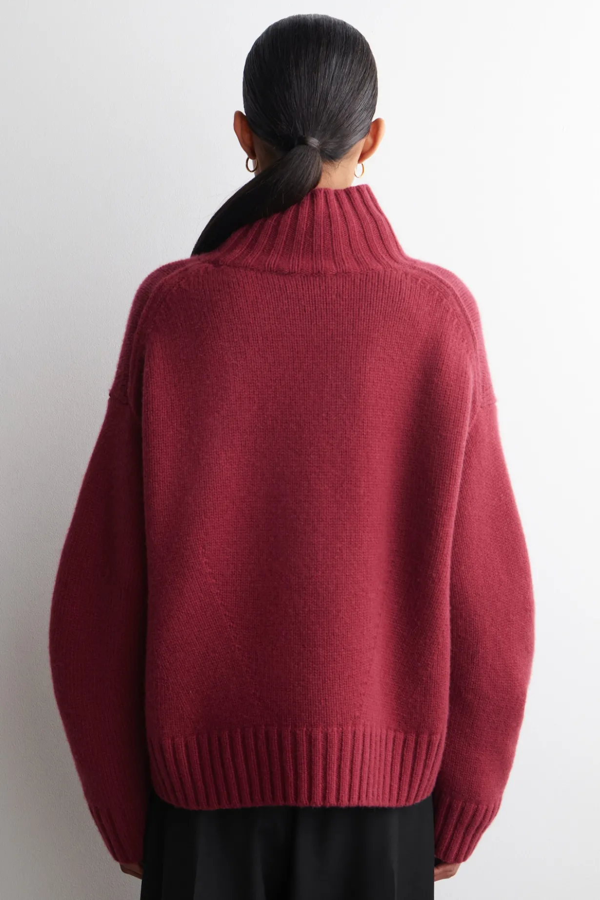 KASCHMIRPULLOVER MIT TRICHTERKRAGEN