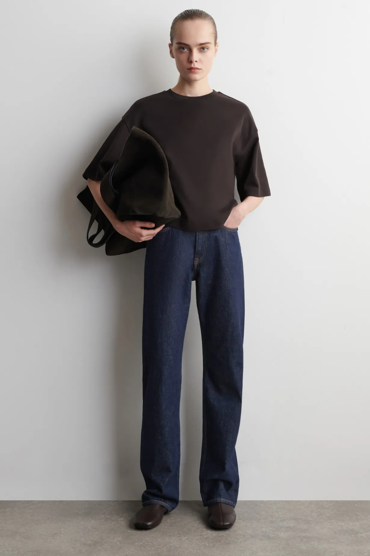 KASTENFÖRMIGES OVERSIZED-T-SHIRT AUS BAUMWOLLE