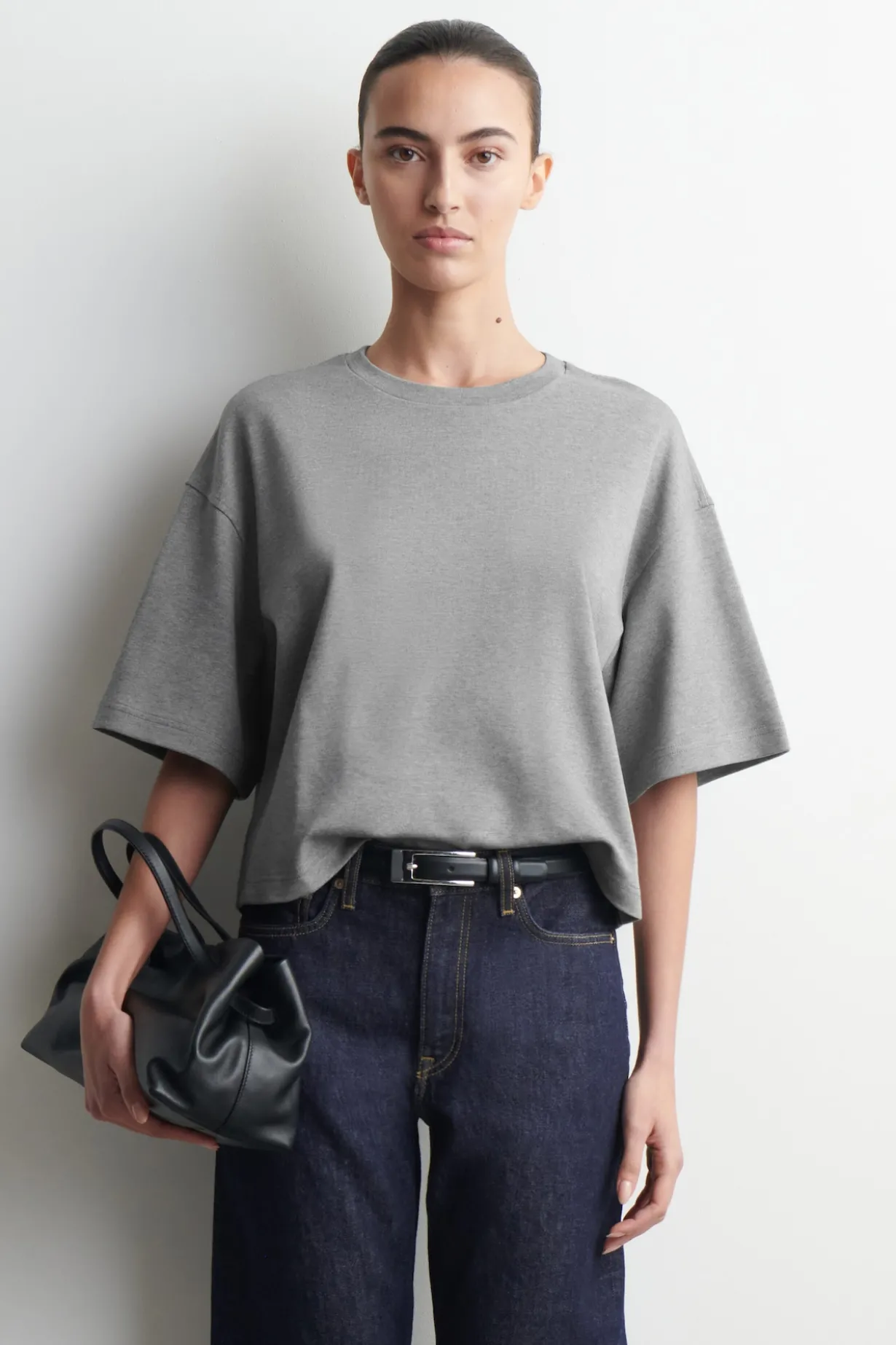 KASTENFÖRMIGES OVERSIZED-T-SHIRT AUS BAUMWOLLE