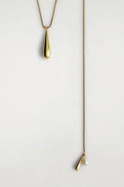 KETTE MIT ANHÄNGERN