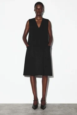 KLEID AUS DOUBLEFACE-MERINOWOLLE