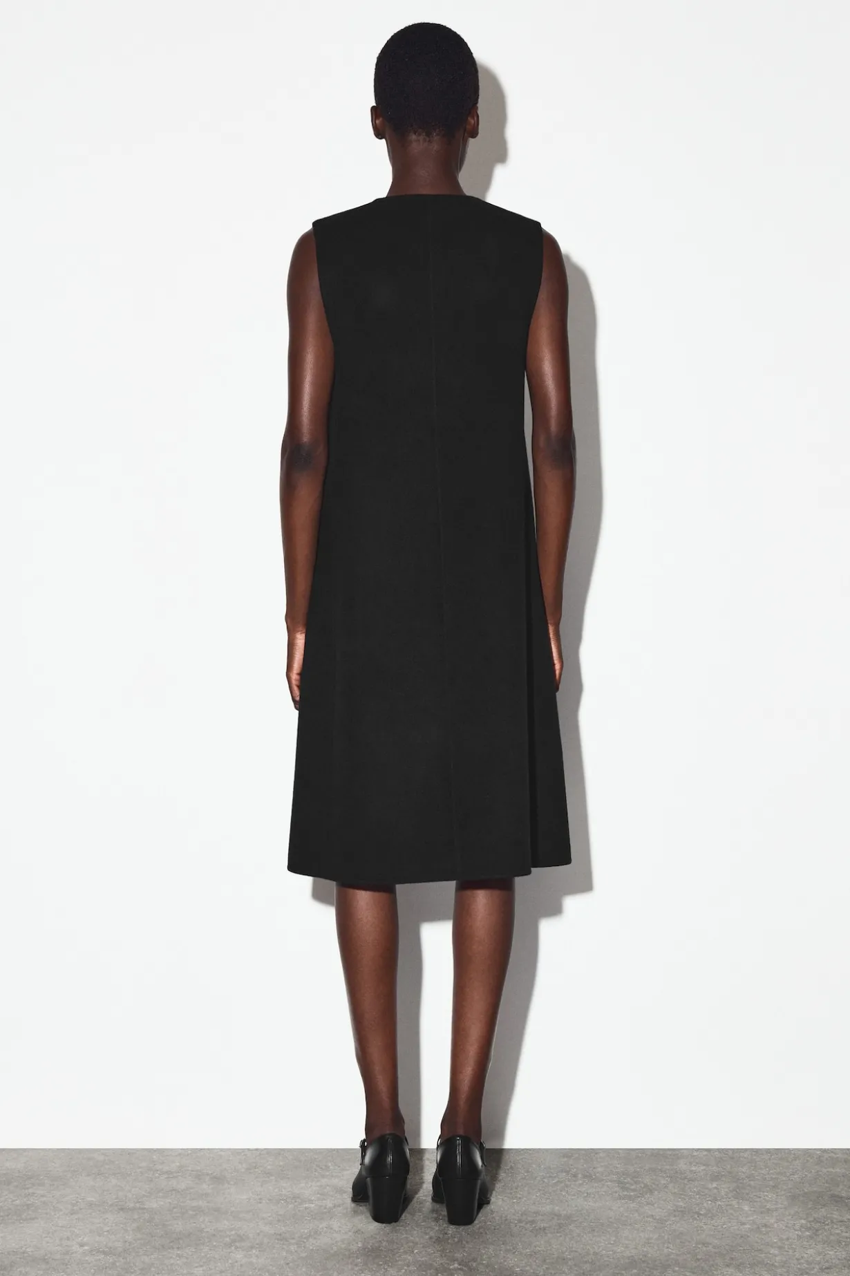 KLEID AUS DOUBLEFACE-MERINOWOLLE