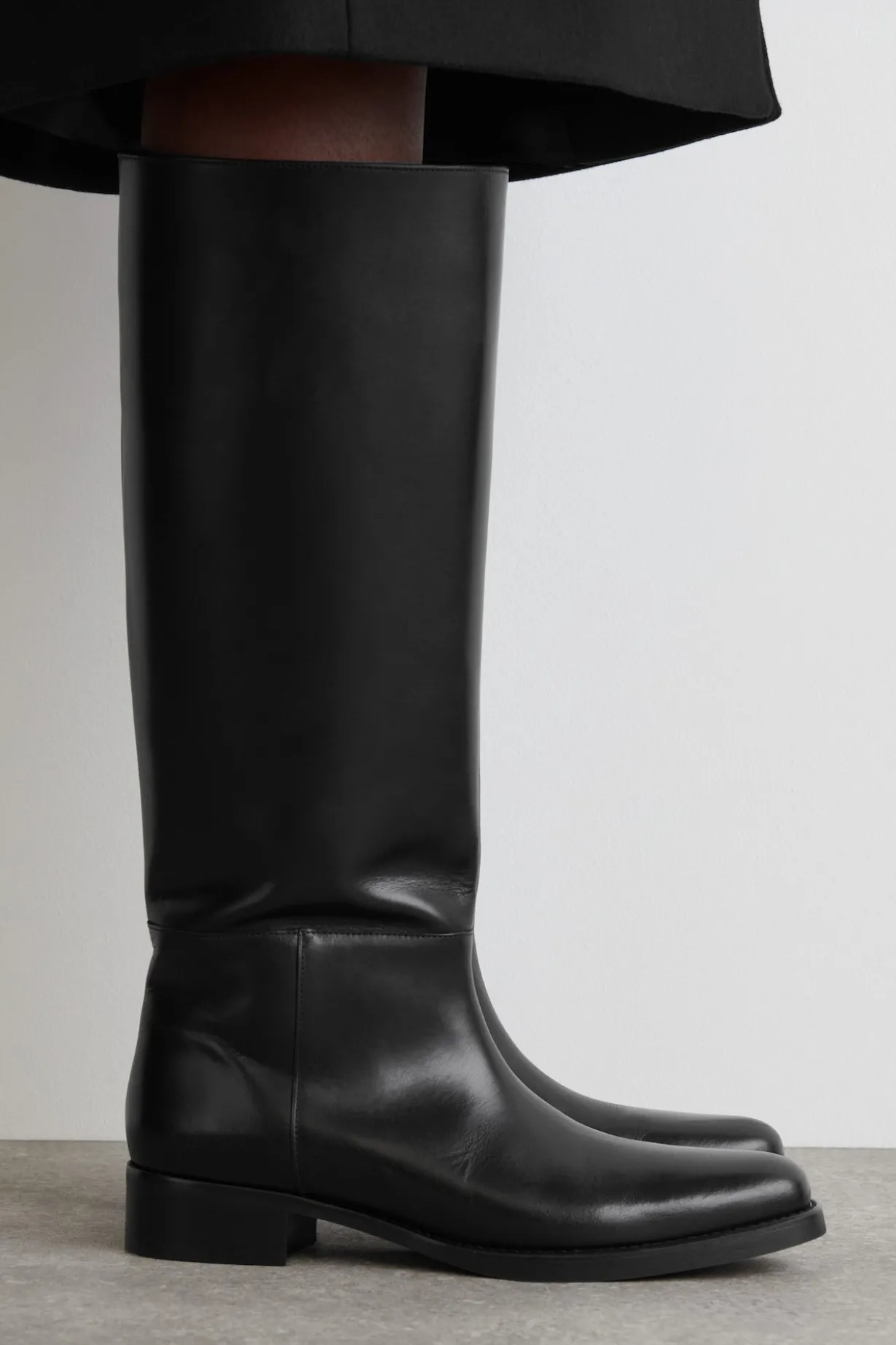 KNIEHOHE LEDERSTIEFEL