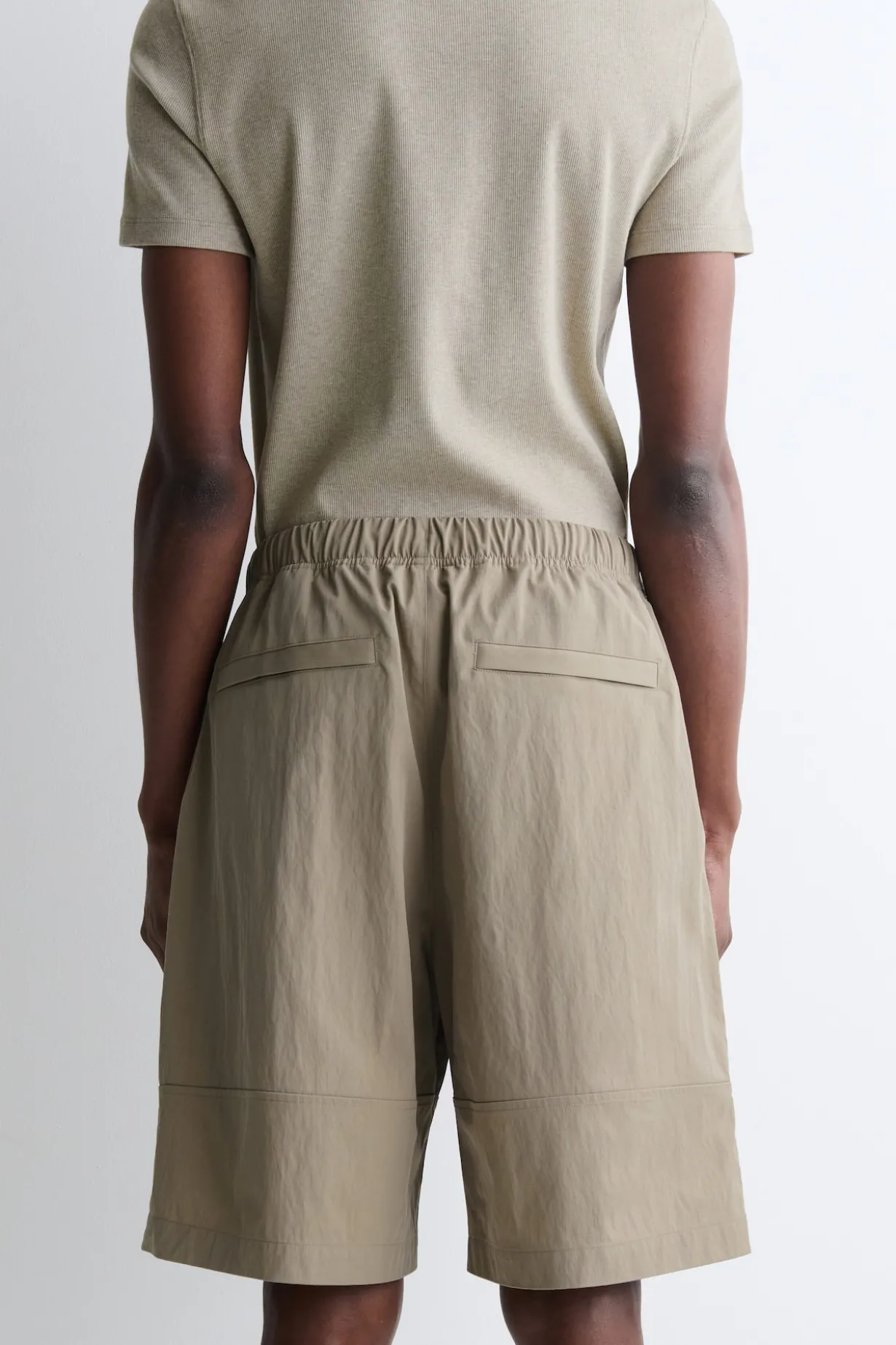 KNIELANGE SHORTS AUS BAUMWOLLE