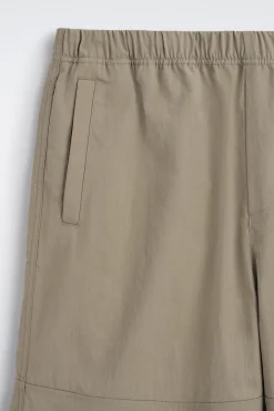 KNIELANGE SHORTS AUS BAUMWOLLE