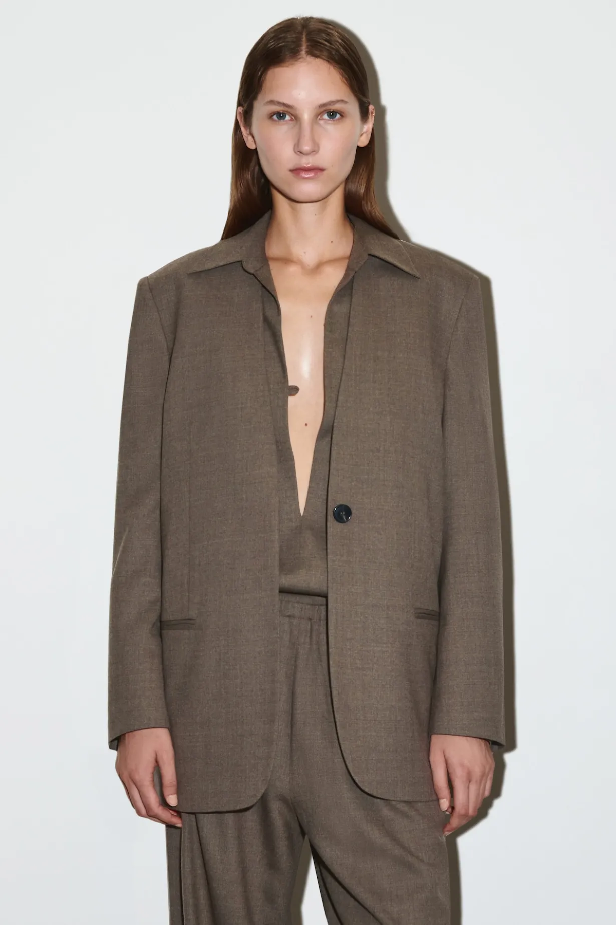 KRAGENLOSER BLAZER AUS WOLL-MIX