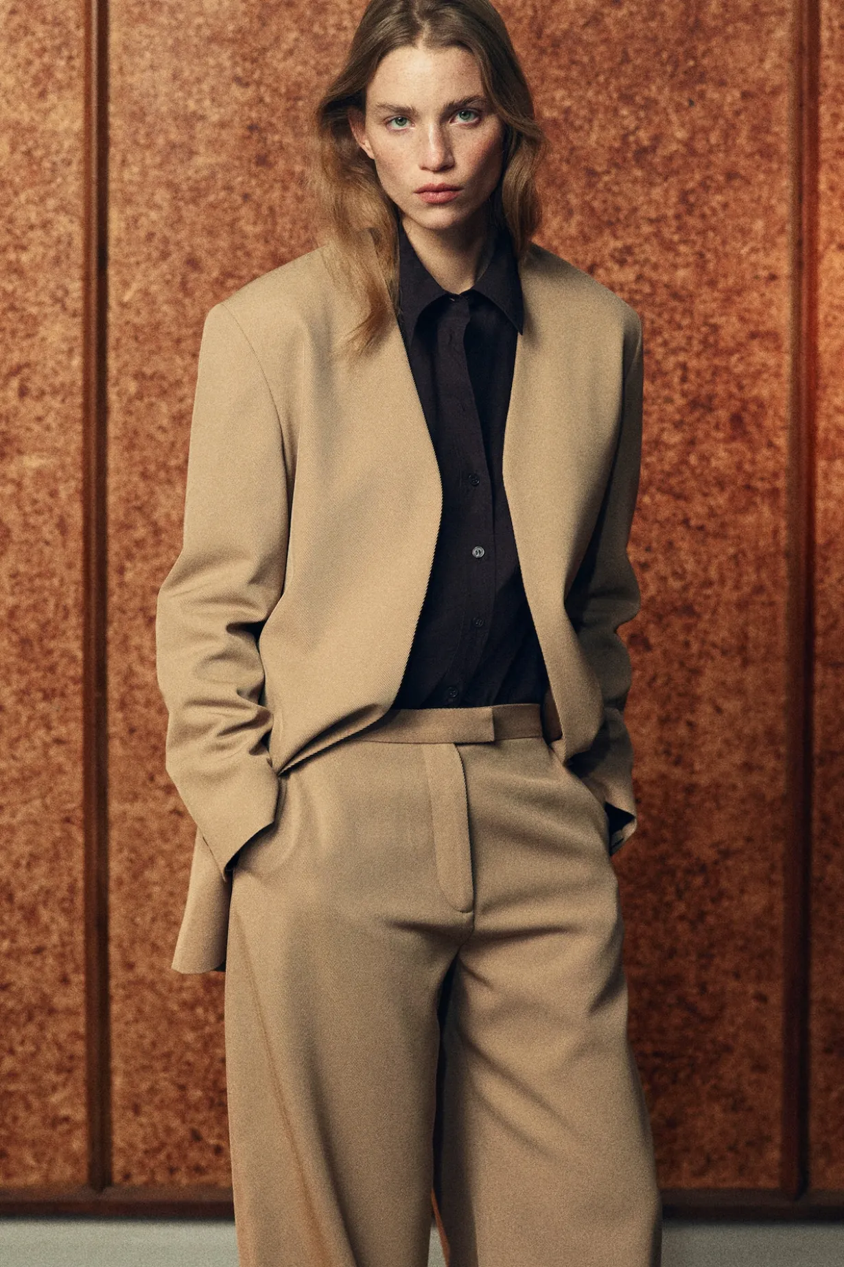 KRAGENLOSER BLAZER AUS WOLL-TWILL