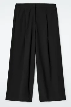 KÜRZERE HOSE MIT WEITEM BEIN
