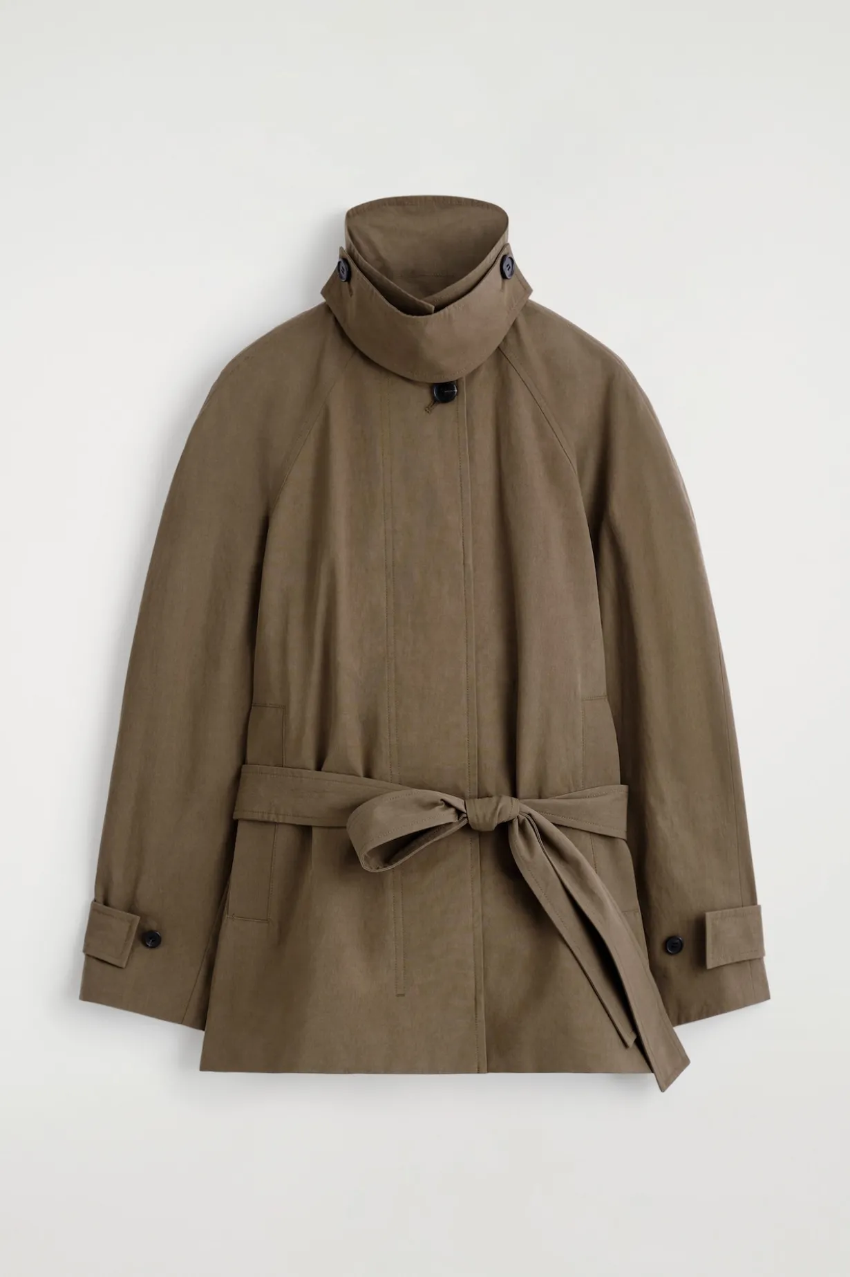 KURZER TRENCHCOAT AUS BAUMWOLLE MIT GÜRTEL