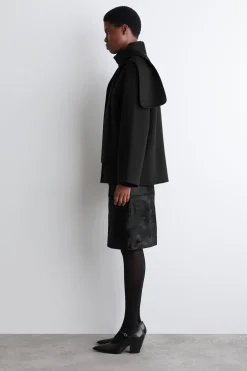 KURZJACKE AUS DOUBLEFACE-WOLLE MIT SCHAL