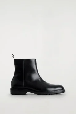 LEDERSTIEFEL MIT DICKER SOHLE
