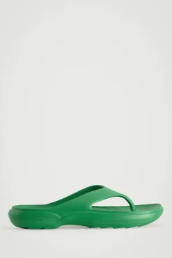 LEICHTE FLIP-FLOPS AUS EVA
