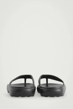 LEICHTE FLIP-FLOPS AUS EVA