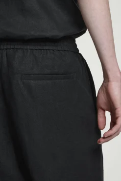 LEINENSHORTS MIT ELASTISCHEM BUND