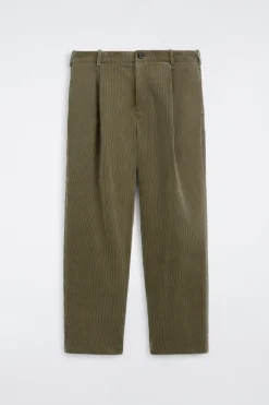 LOCKERE CORDHOSE MIT GERADEM BEIN UND FALTEN