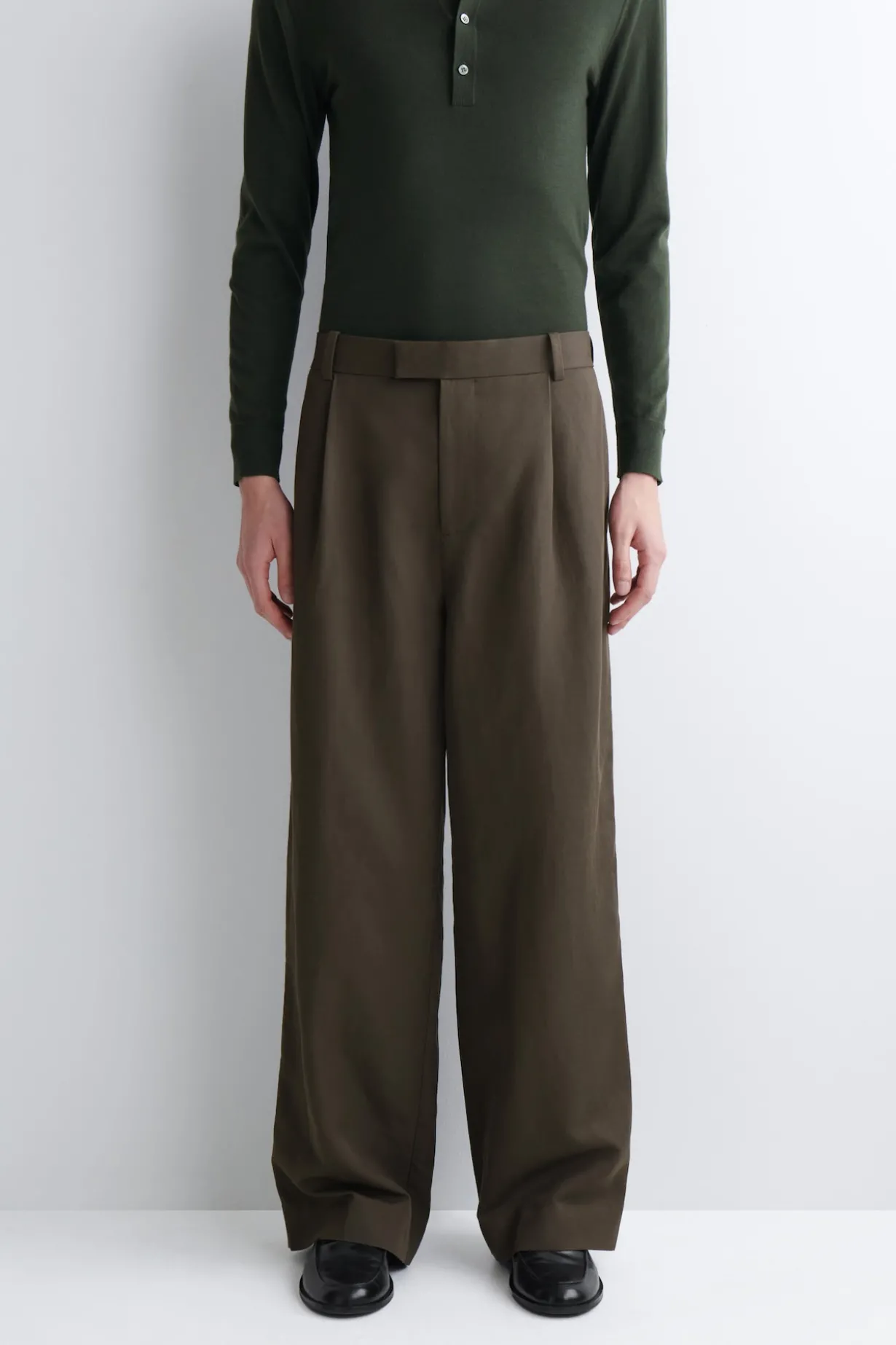 LOCKERE HOSE AUS LEINEN-MIX MIT WEITEM BEIN