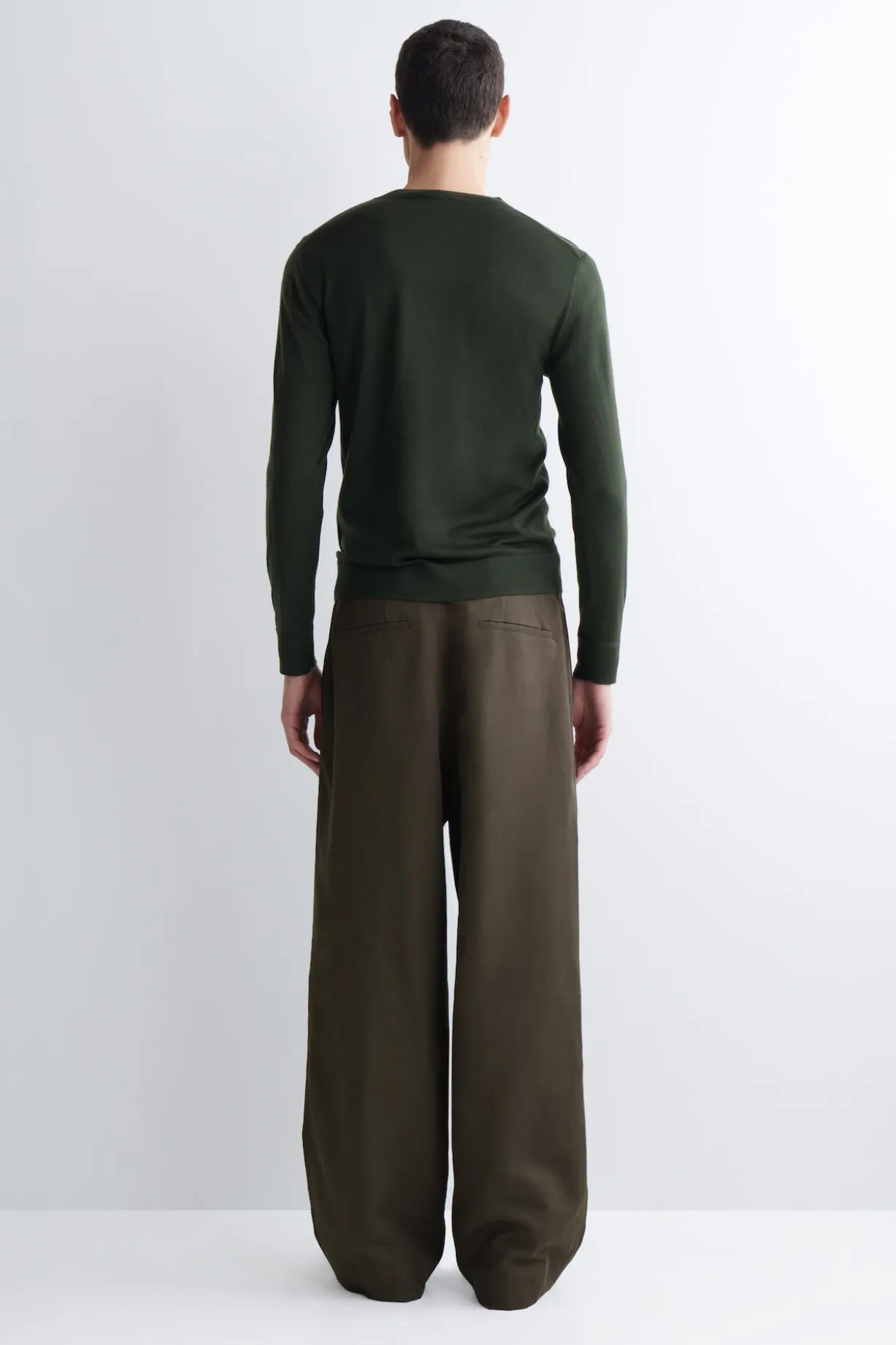 LOCKERE HOSE AUS LEINEN-MIX MIT WEITEM BEIN