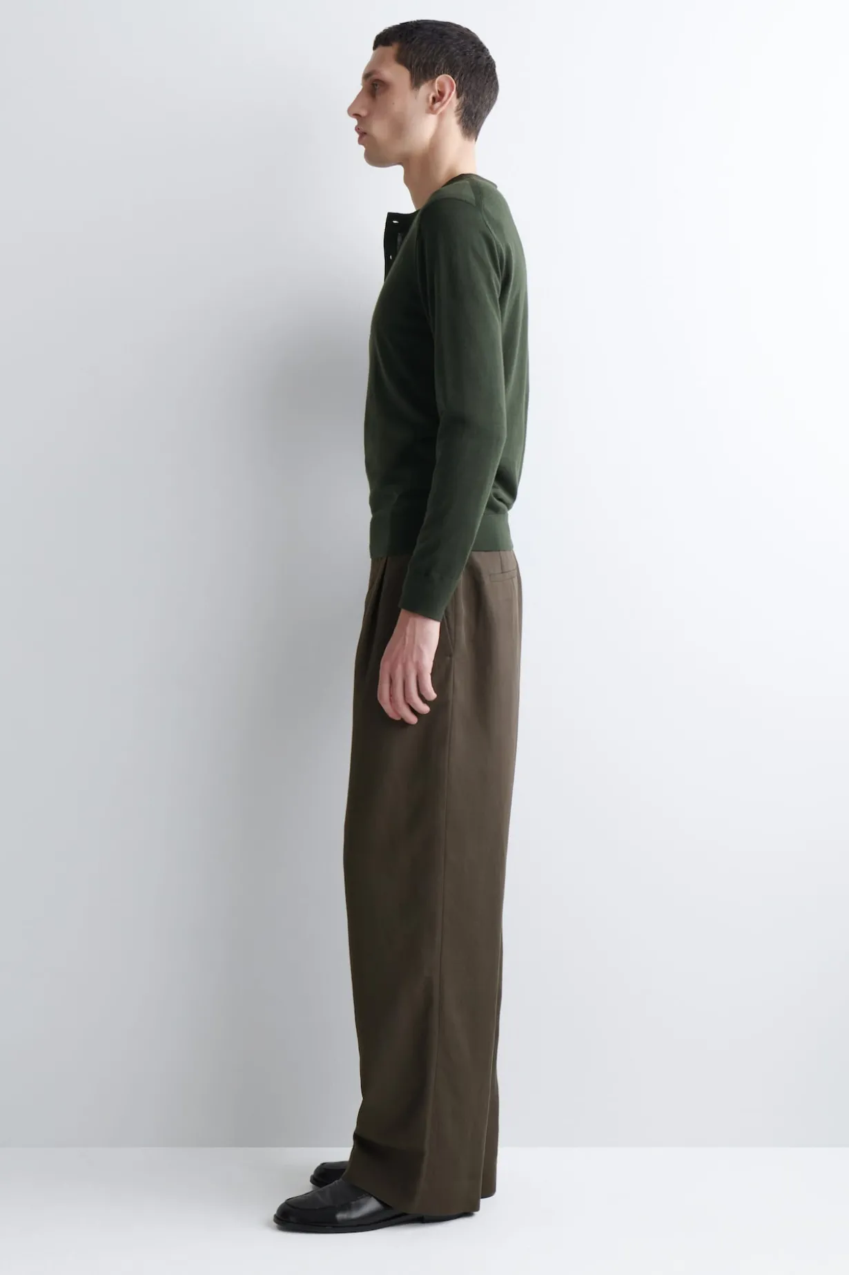 LOCKERE HOSE AUS LEINEN-MIX MIT WEITEM BEIN