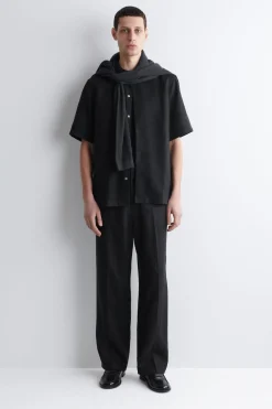 LOCKERE LEINENHOSE MIT GERADEM BEIN