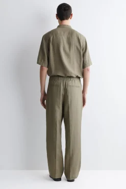 LOCKERE LEINENHOSE MIT GERADEM BEIN