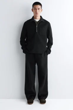 LOCKERE WOLLHOSE MIT GERADEM BEIN