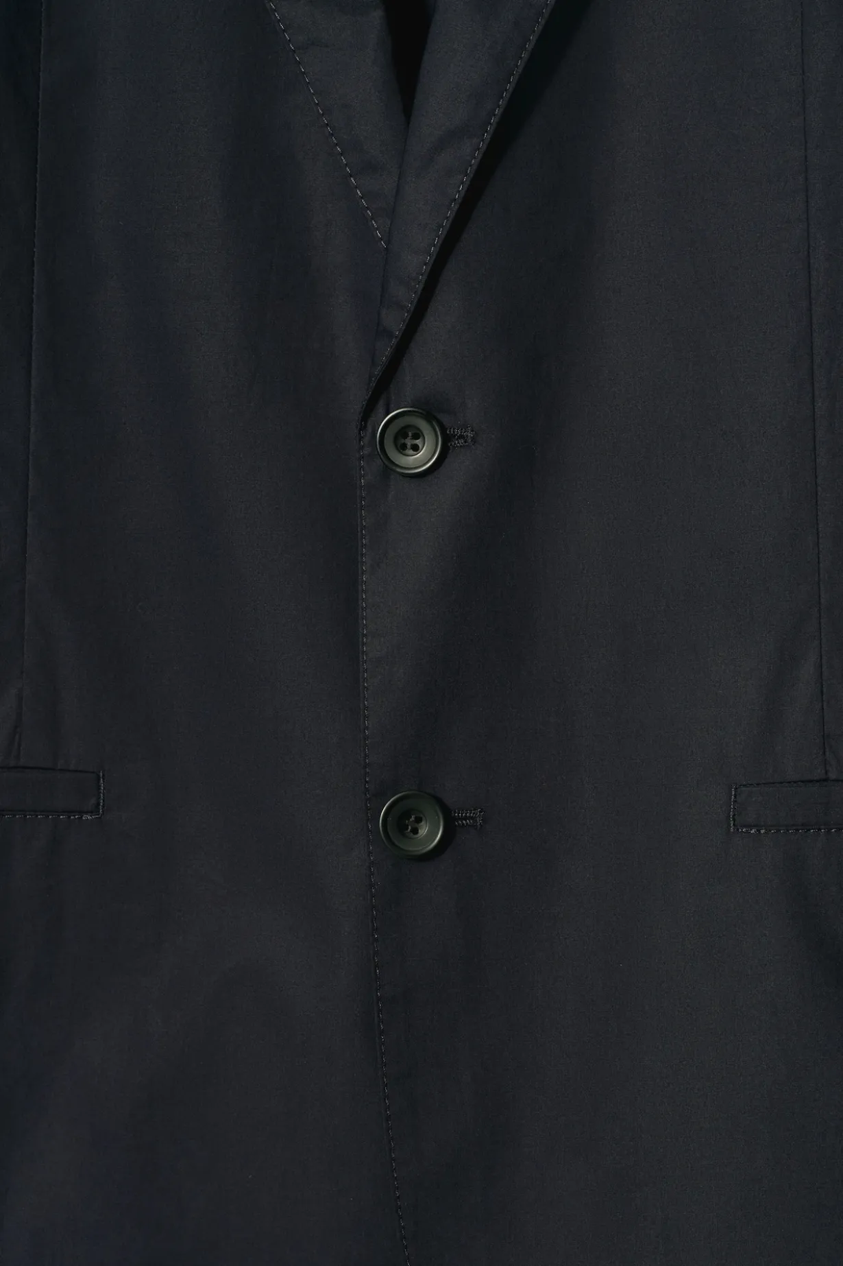 LOCKERER EINREIHIGER BLAZER AUS BAUMWOLLE