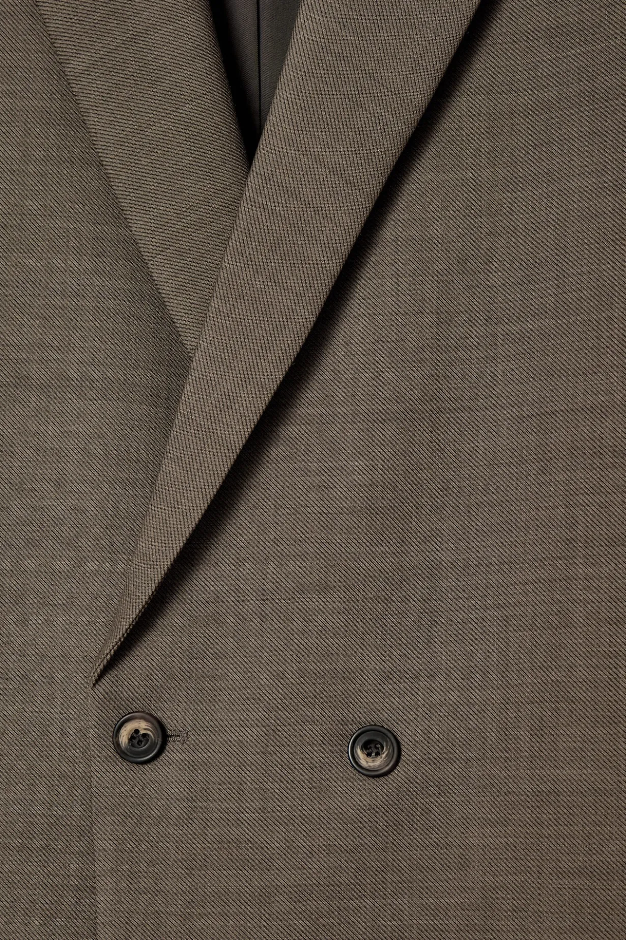 LOCKERER ZWEIREIHIGER BLAZER AUS WOLL-MIX