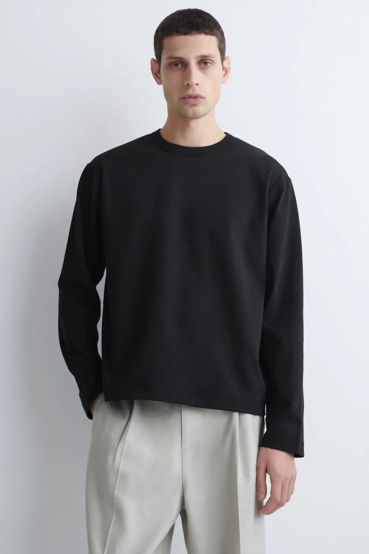 LOCKERES LANGARMSHIRT AUS JERSEY