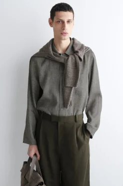 LOCKERES LEINENHEMD