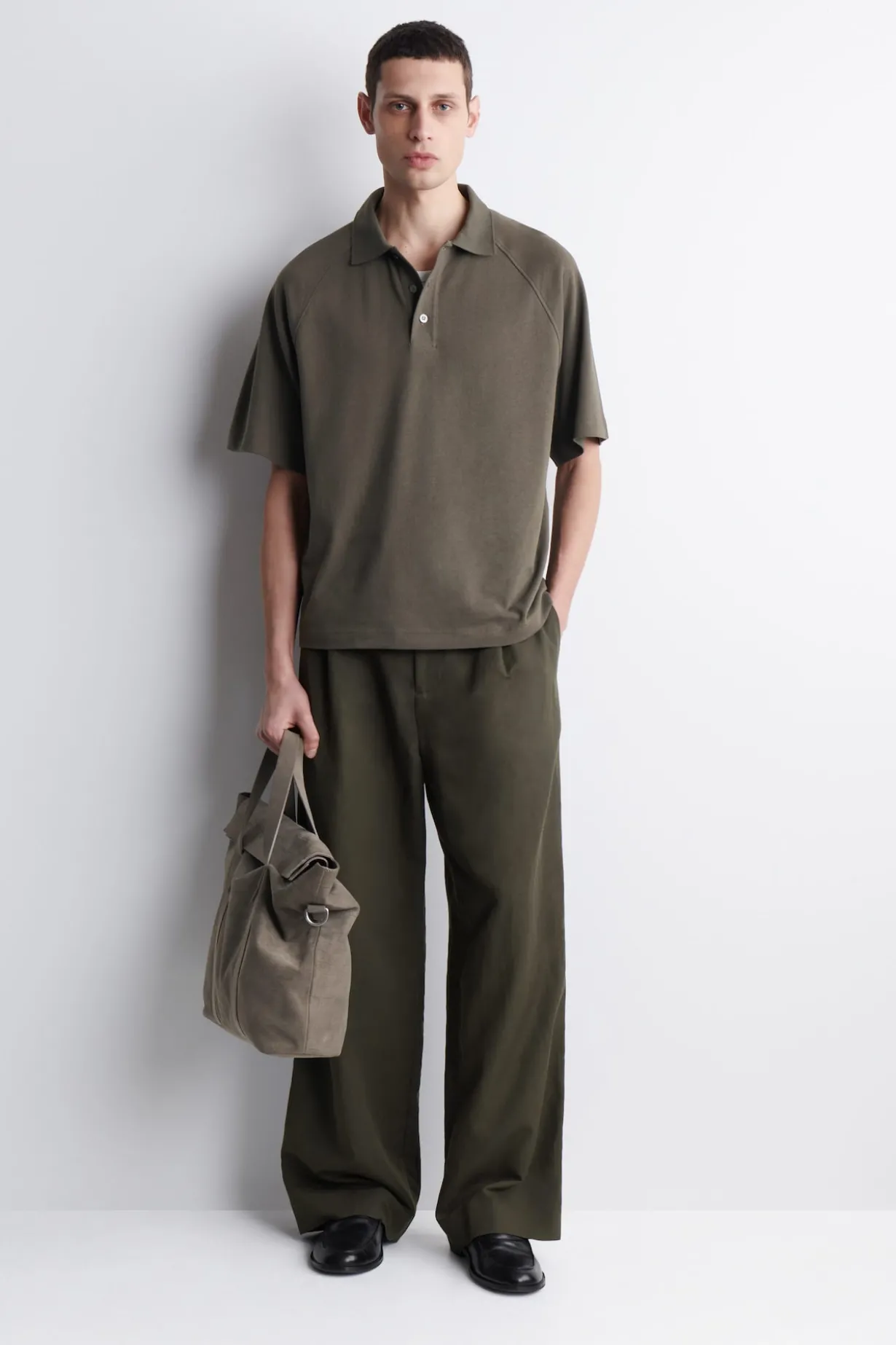 LOCKERES POLOSHIRT AUS BAUMWOLL-LEINEN-MIX