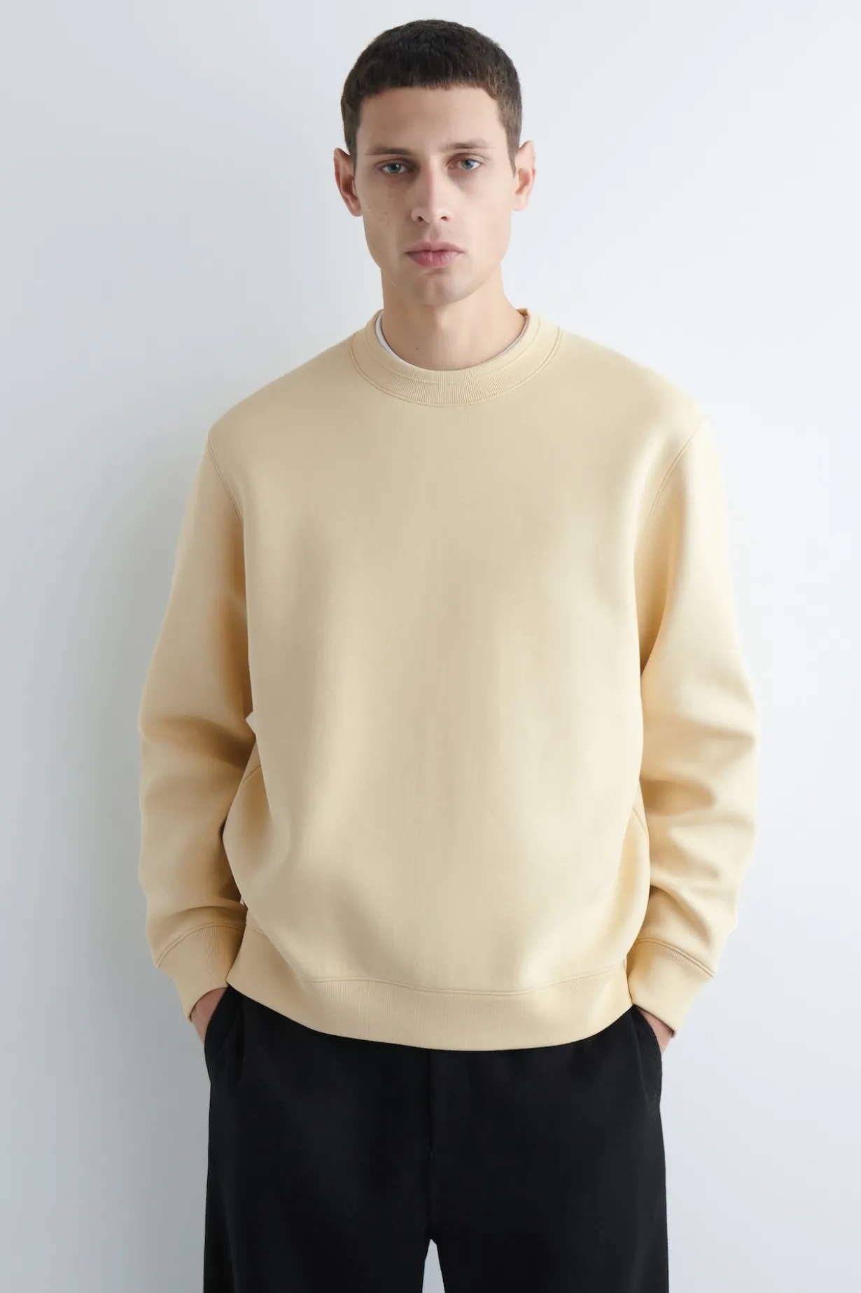 LOCKERES SWEATSHIRT AUS SCUBA