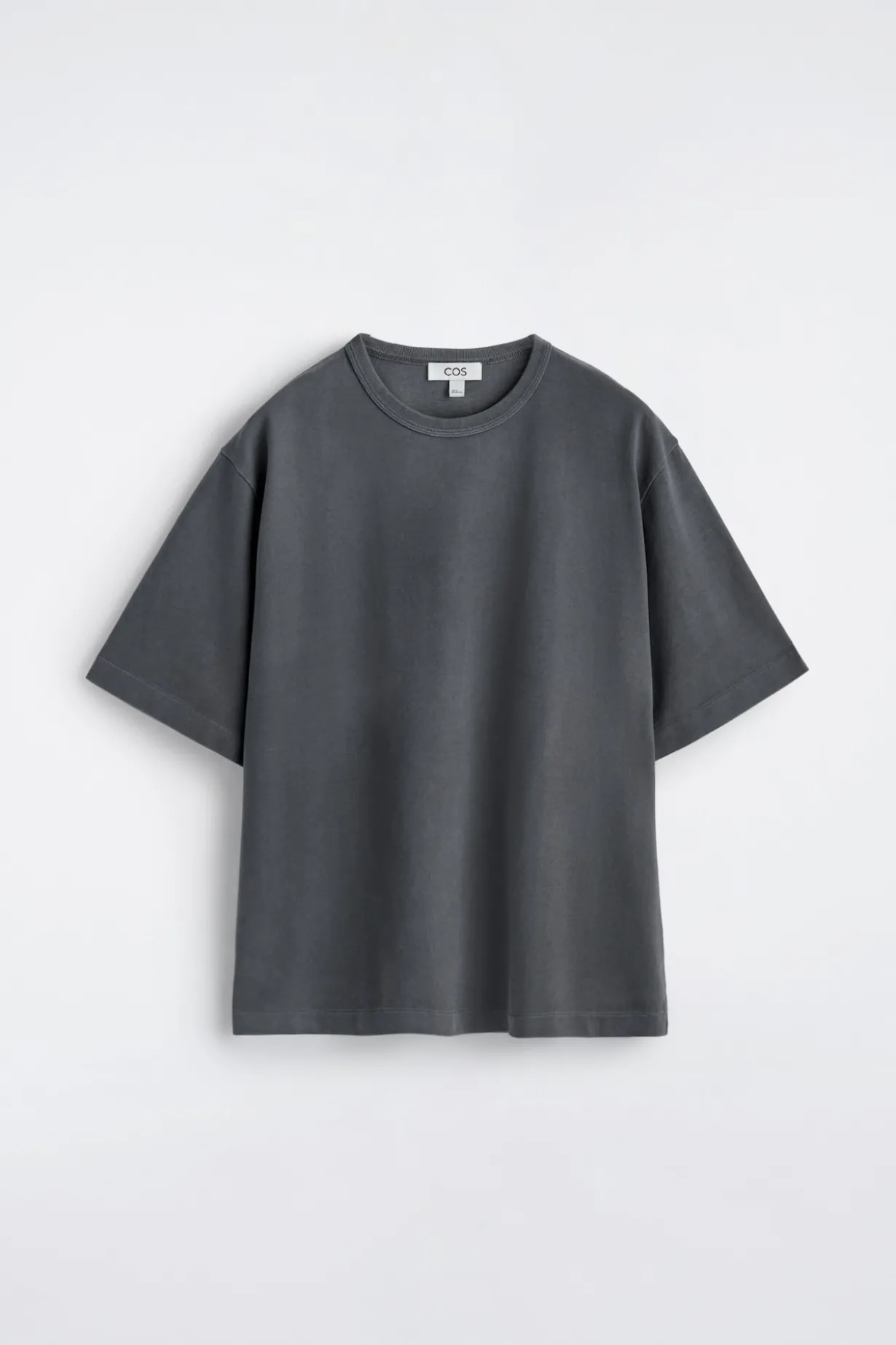 LOCKERES T-SHIRT AUS VORGEWASCHENER BAUMWOLLE