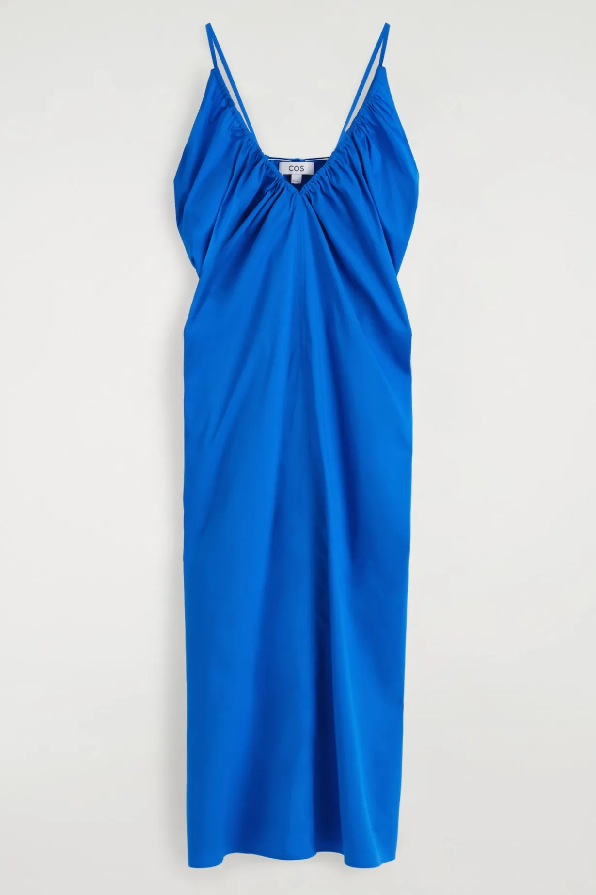 MAXIKLEID MIT RAFFUNGEN UND V-AUSSCHNITT
