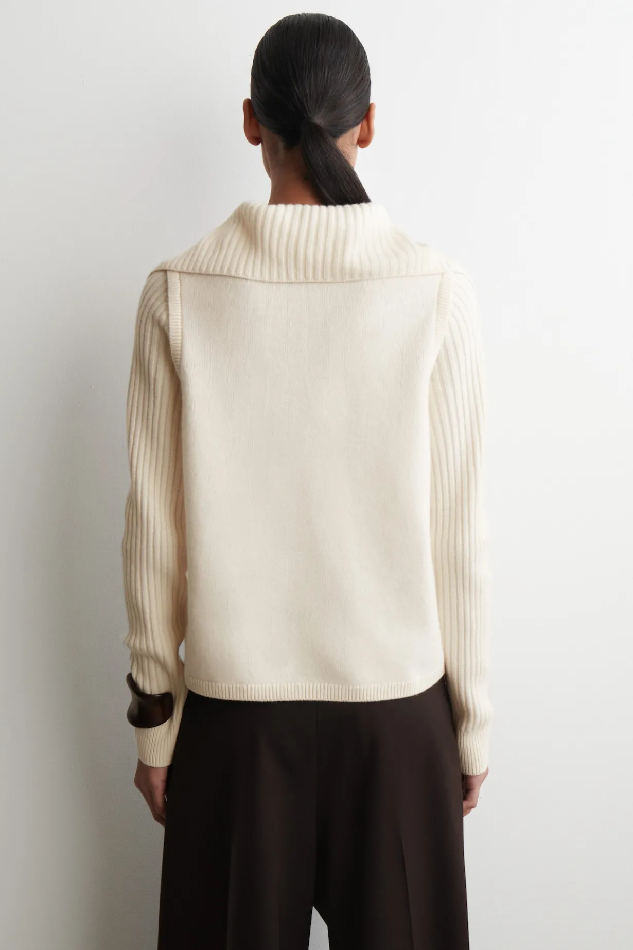 MEHRLAGIGER PULLOVER AUS MERINOWOLLE