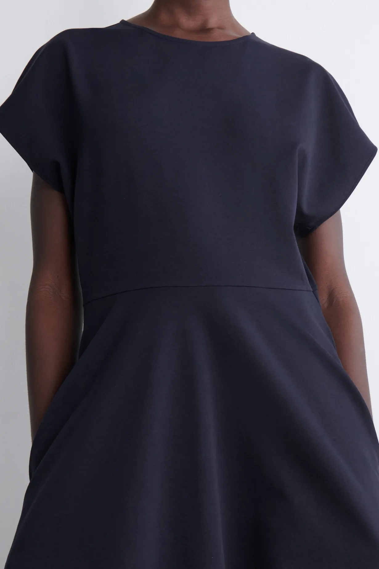 MIDIKLEID AUS BAUMWOLLE
