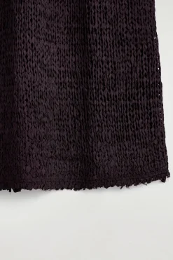 MIDIKLEID AUS GEHÄKELTEM BÄNDCHENGARN