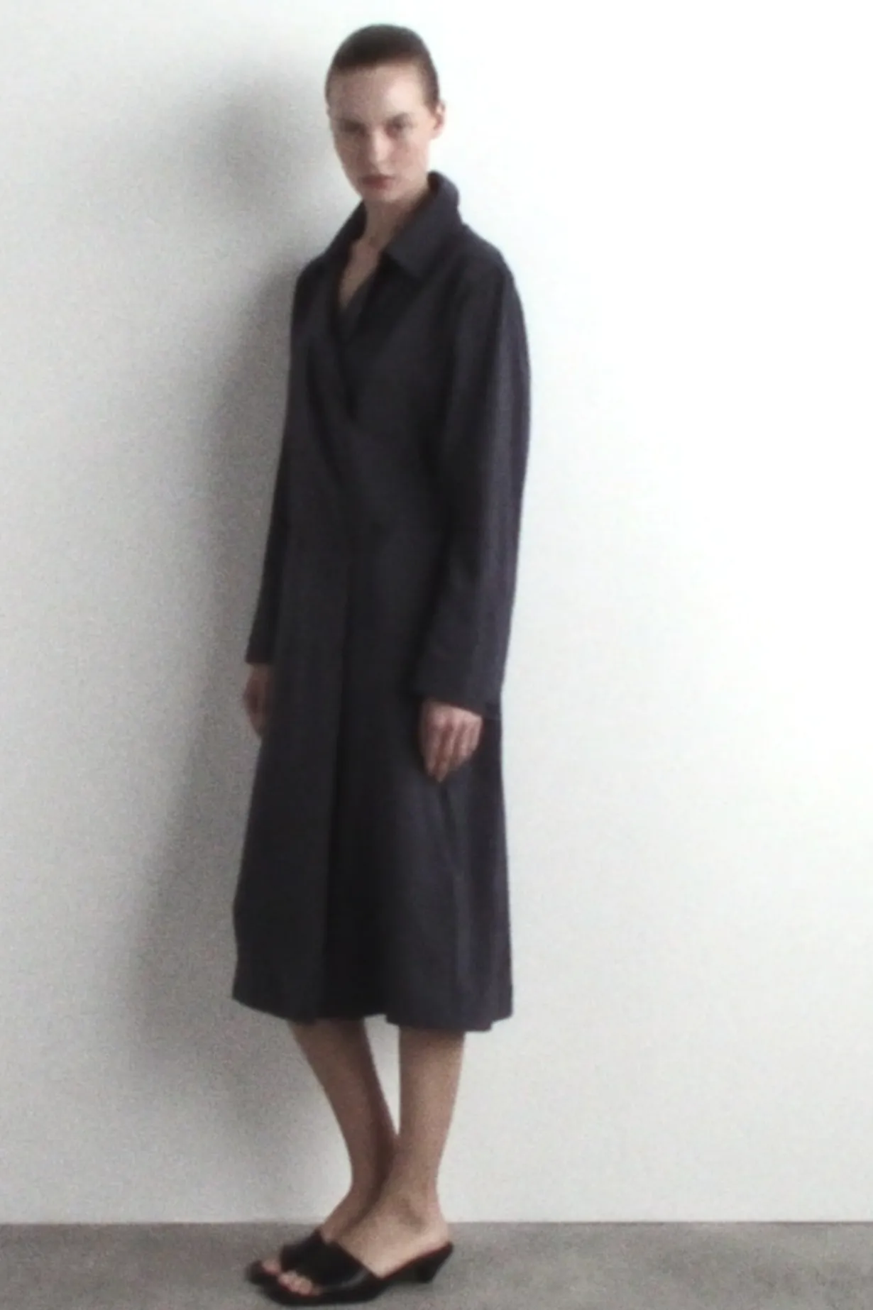 MIDIKLEID MIT GÜRTEL