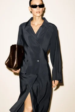 MIDIKLEID MIT GÜRTEL