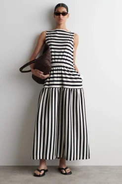 MIDIKLEID MIT U-BOOT-AUSSCHNITT UND RAFFUNGEN
