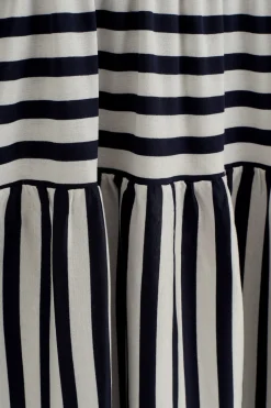 MIDIKLEID MIT U-BOOT-AUSSCHNITT UND RAFFUNGEN