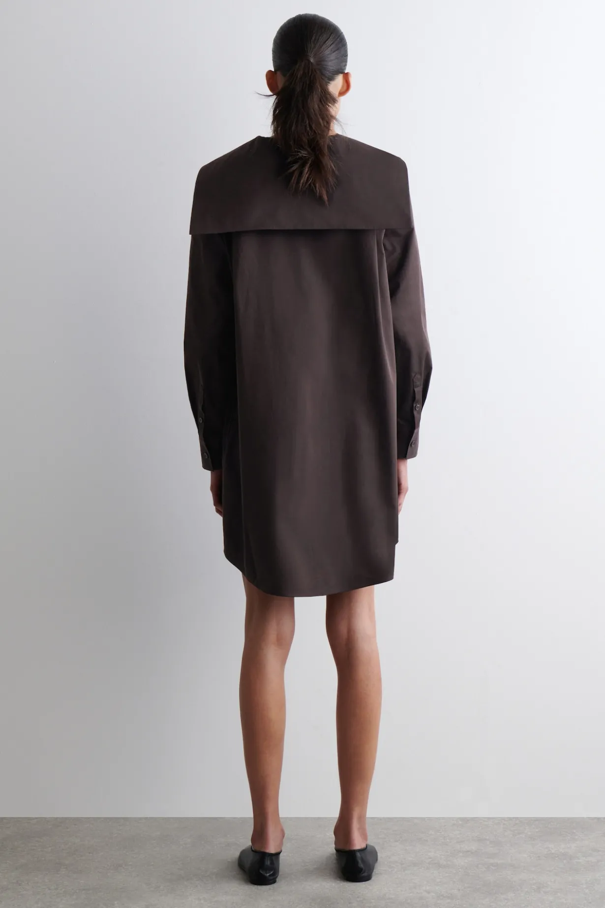 MINIKLEID AUS BAUMWOLLE MIT MATROSENKRAGEN