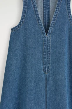 MINIKLEID AUS DENIM IN A-LINIE