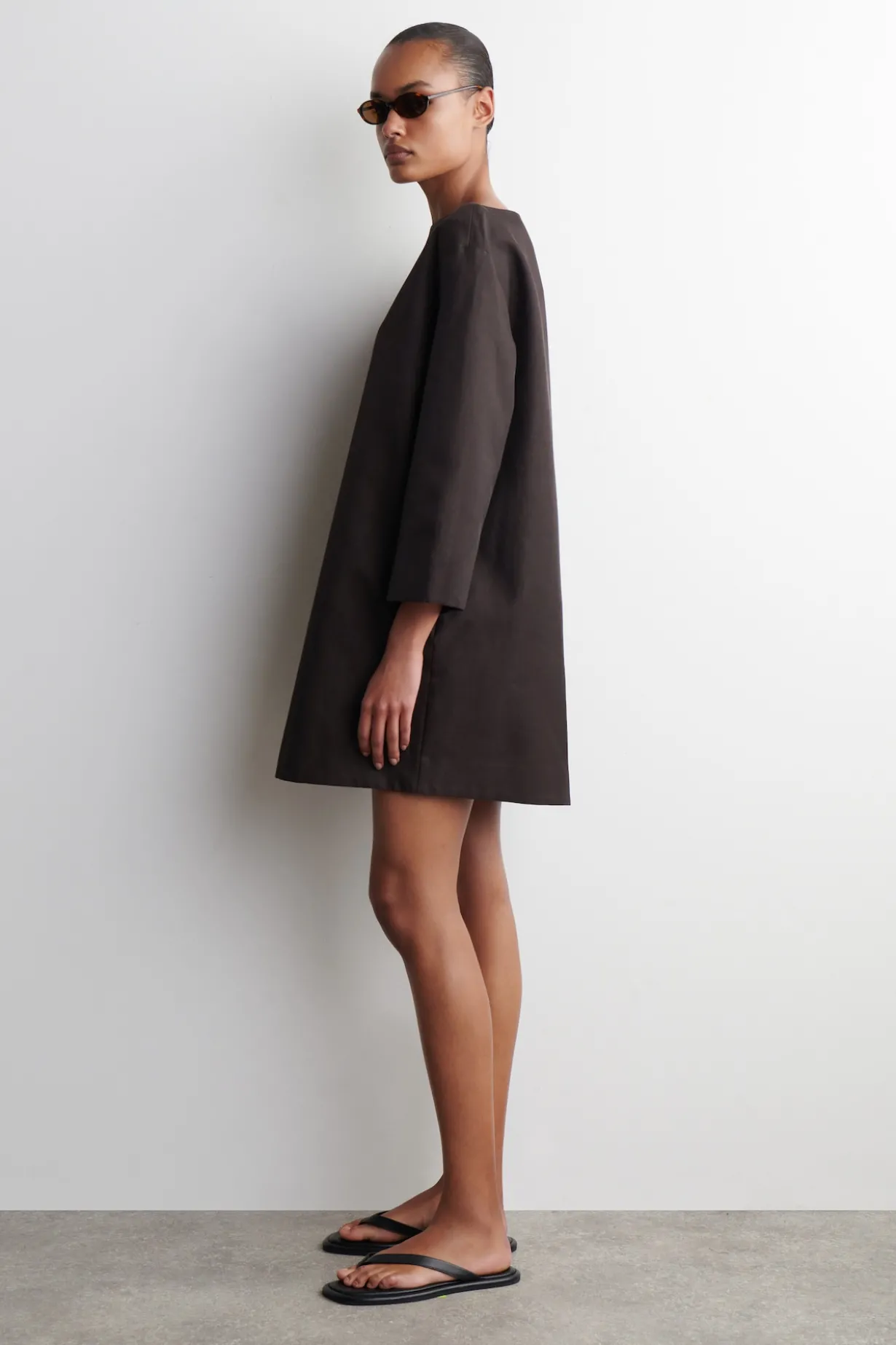 MINIKLEID AUS LEINEN IN A-LINIE