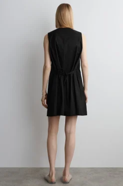MINIKLEID AUS PIMA-BIOBAUMWOLLE MIT KNÖPFEN