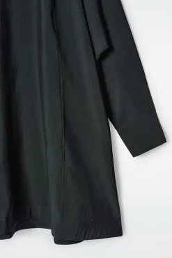 MINIKLEID MIT FLEDERMAUSÄRMELN